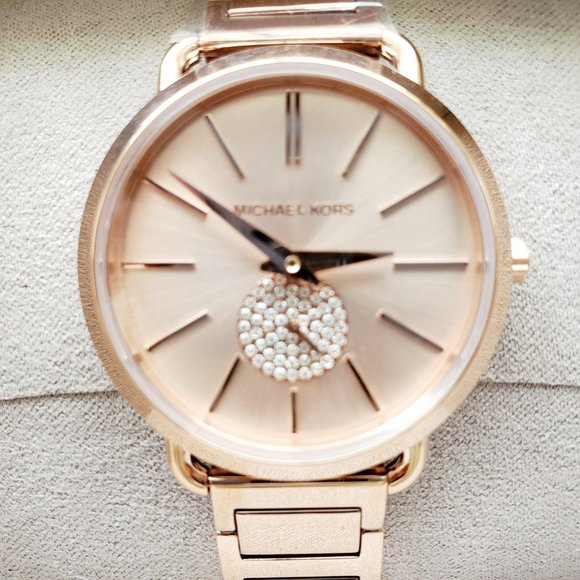 Michael Kors Women's Portia Three-Hand Rose Gold-T - Picture 4 of 10